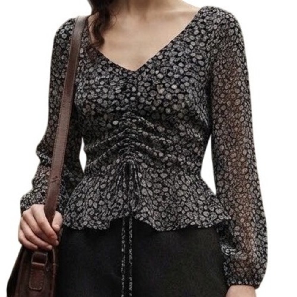 Japna Black White Floral Long Sleeve Ruched Smocked V-Neck Peplum Blouse Medium